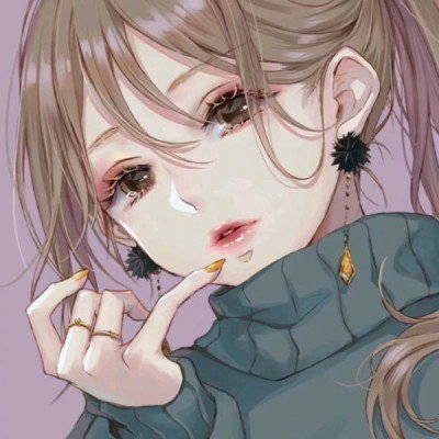 女子半年没回家卧室开窗变邻居阳台